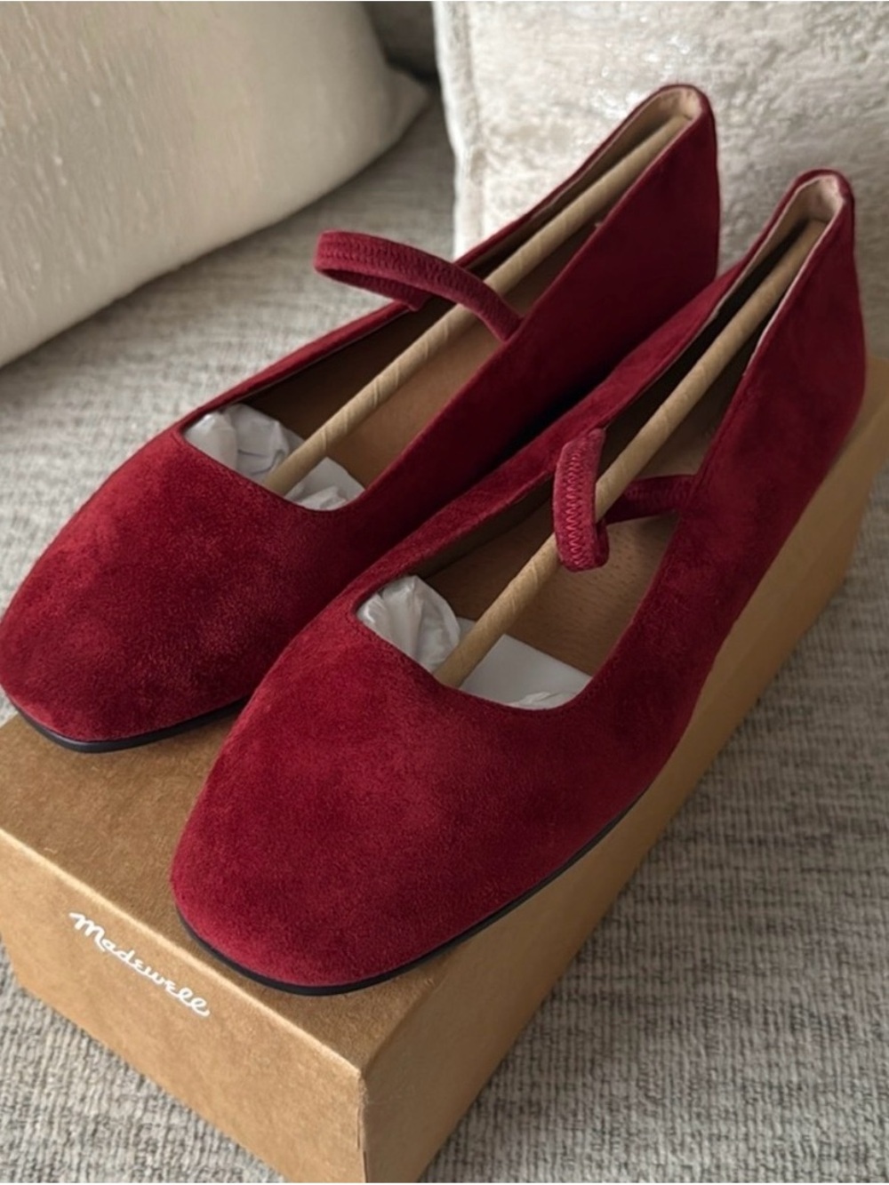 NWT Madewell Greta Suede Ballet Flats
Ballerina Ruby Port Red Burgundy Leather - Picture 5 of 11